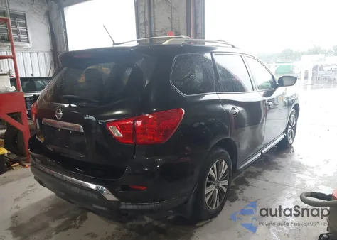 2017 Nissan Pathfinder S/Sv/Sl/Platinum z USA, uszkodzony, nr VIN 5N1DR2MN3HC900910